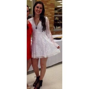 Ethereal bell sleeve lace dress!